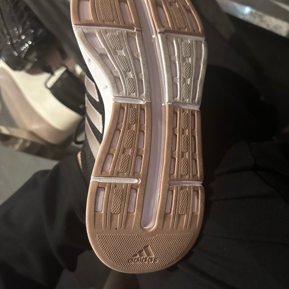 adidas Women's Swift Run 23 Sneaker - Picture 3 of 3